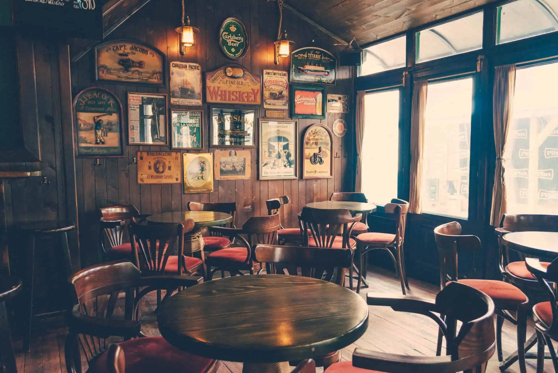 Pat O’Brien’s at Universal Orlando CityWalk – All the Exciting Energy and Flavors of Bourbon Street