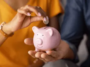How to Save Money at Disney Resorts